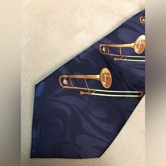 Vtg STEVEN HARRIS Brass TROMBONE Navy Tone on Tone Swirl Pattern Neck Tie - Picture 5 of 7